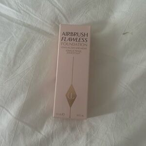 Charlotte Tillbury Airbrush Flawless Foundation